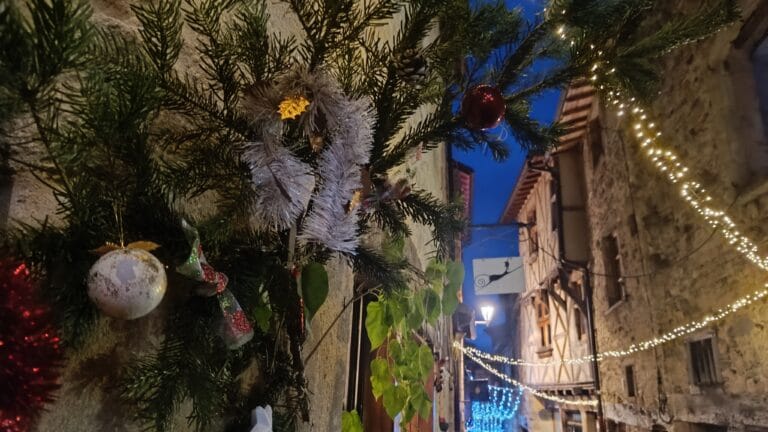 Exposez au Marché de Noël de Billom les 5 et 6 décembre 2026